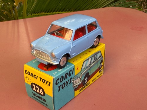 Corgi toys 226 morris mini - toys,